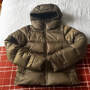 Helly Hansen Essence Down Jacket